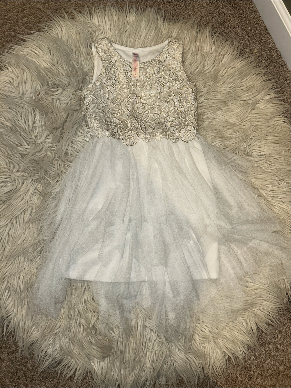 Justice Girls' size 7 Ivory Floral Lace Tulle fancy  Party Dress